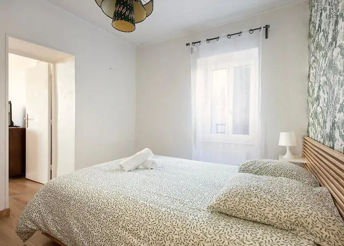 Joli Appartement Tout Juste Renove Vue Sur L\'Eglise